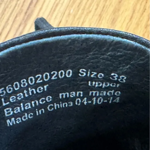Dansko Olivia lace-up flats loafers oxfords derbies 38 7.5 8 comfort shoes