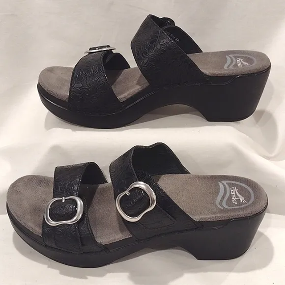 Dansko Sophie Buckle Leather Platform Slides Embossed Leather EU 37 NWOB