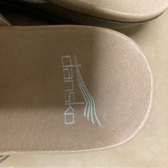 Dansko Women’s Allyson Slides Sandals Stone Size 7.5
