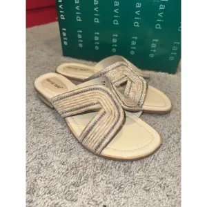 David Tate Thrill Women's Sandal Bone Tan Slip On Slide Brand New! Size 8.5 W