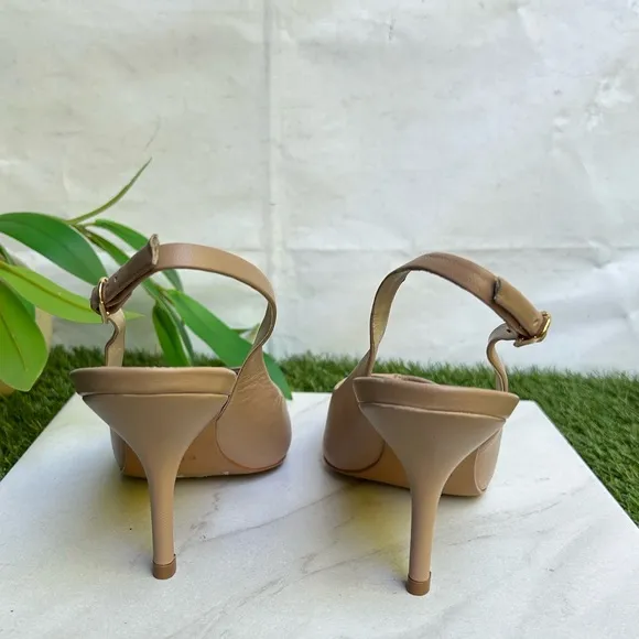 DELILAHMID HEEL LEATHERSLING BACK COURTSHOES Nude size 38 US 8