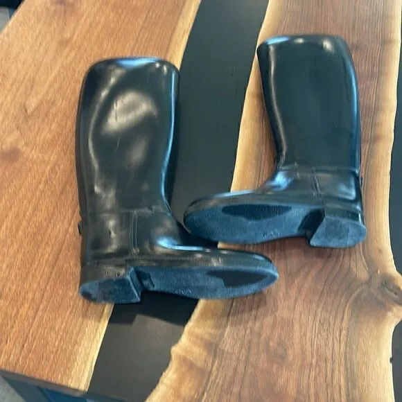 Derby kids youth dress riding boots size 34/small, great shape waterproof. Nice.