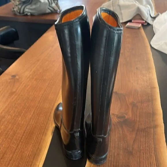 Derby kids youth dress riding boots size 34/small, great shape waterproof. Nice.