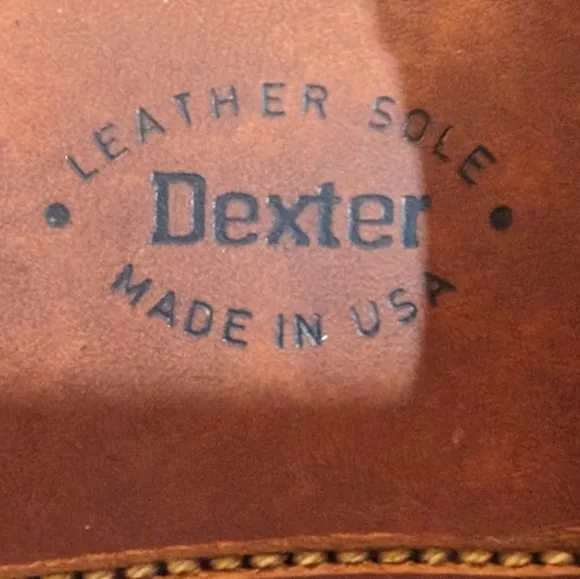 Dexter 10.5 NWOT black leather padded insole comfy tassel loafers