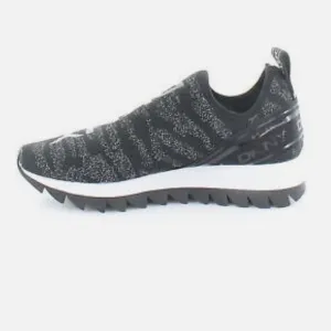 DKNY Annie Slip On Runner Women's Athletic Black