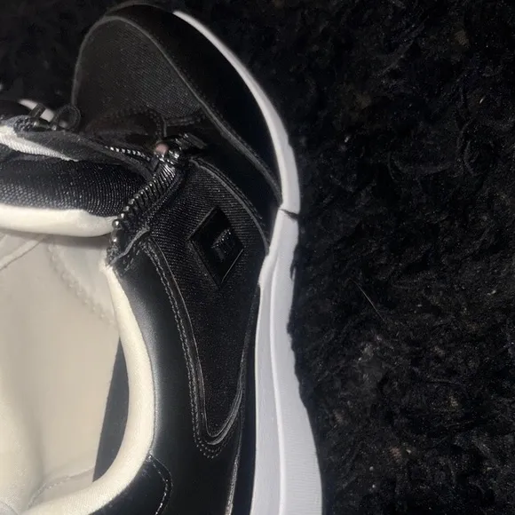DKNY Black Sneakers Classic Design Suede Mesh