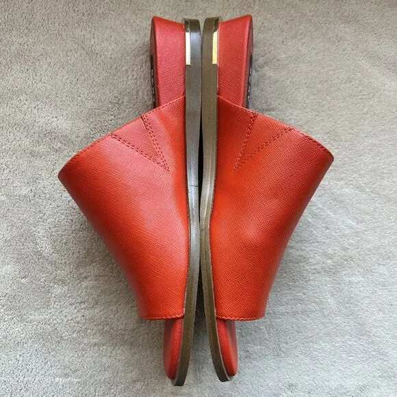 DKNY Daz Red Orange Leather Slide Sandals Women 9 M Toe Loop Casual Resort