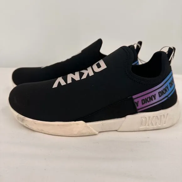 DKNY Girls Maddie Stretch Slip On Sneakers NWOT Size 3