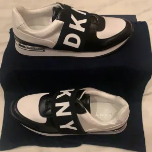 DKNY Marli Slip on Sneakers