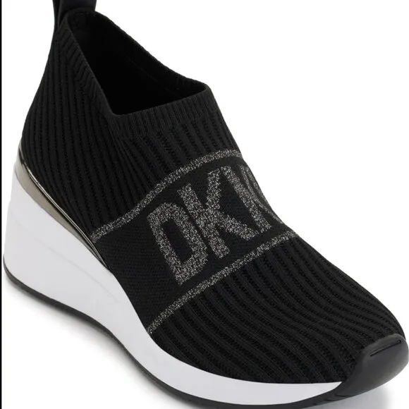DKNY Women's Athletic Everyday Phebe-Slip on Wedge Sneaker