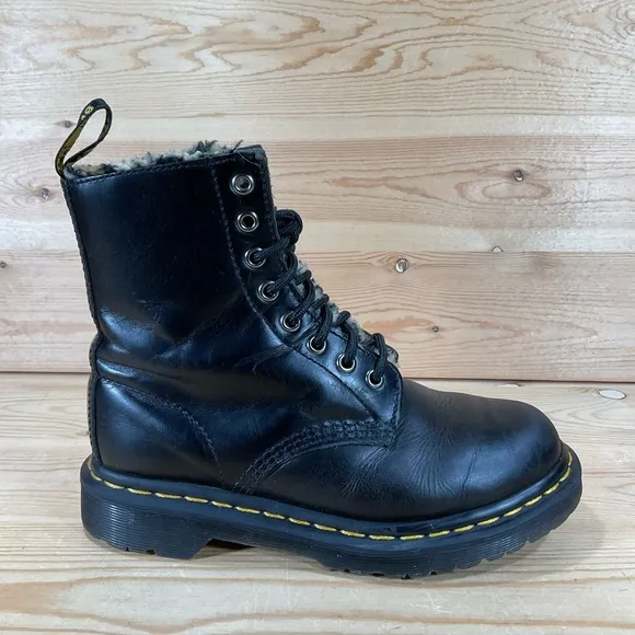 Doc Marten 1460 Serena Leo Boots Women's Size 6 Black Faux Leopard Fur Lined