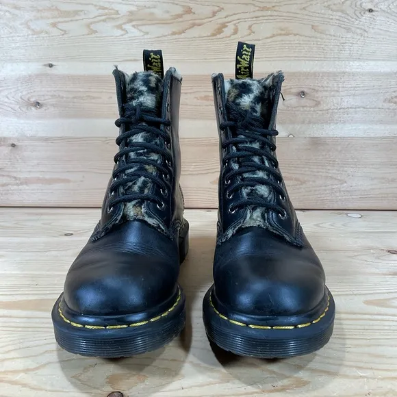Doc Marten 1460 Serena Leo Boots Women's Size 6 Black Faux Leopard Fur Lined