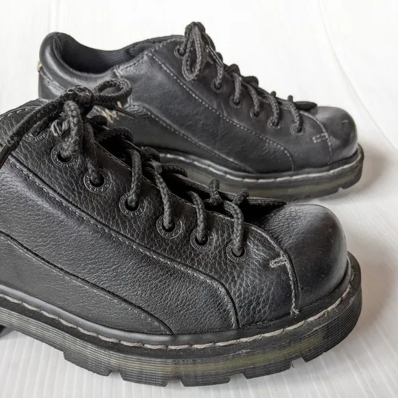DOC MARTENS 11648 black leather oxford  loafers