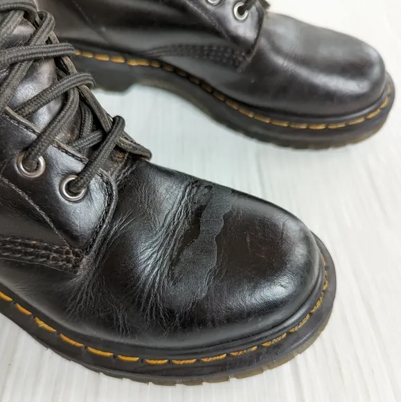 DOC MARTENS 1460 Serena fur lined lace up black leather combat boots