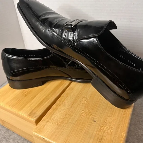 Dolce Gabbana Mens Black Patent Leather Loafer Silver Name Plate EUC Sz 7 US