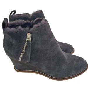 Dolce Vita Gili Suede Faux Fur Lined Ankle Boots in Anthracite Gray Size 8M