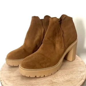 Dolce Vita Waterproof Heeled Boots in Dark Tan with Tan Soles Size 9 NWOB