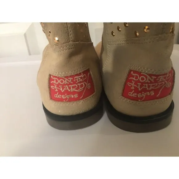 Don Ed Hardy Womens Boots Sz 5 Suede Fur Lined‎ Rose Graphics Studded Cream Tan