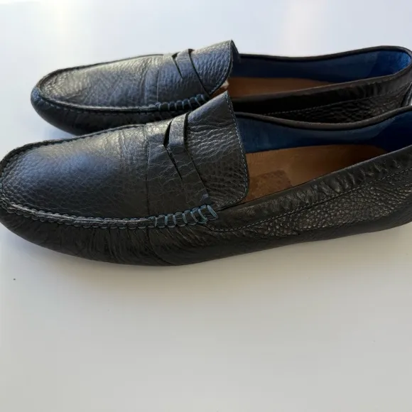 Donald J. Pliner Black and Blue Slip-On Loafers with Textured Finish