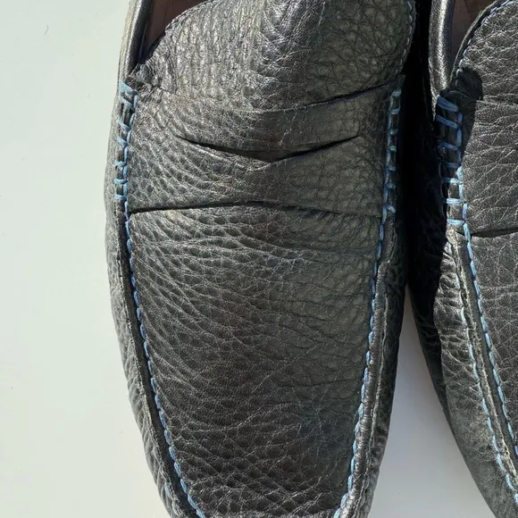 Donald J. Pliner Black and Blue Slip-On Loafers with Textured Finish
