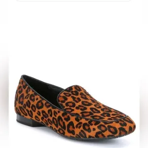 Donald J. Pliner Heddy Leopard Print Calf Hair Loafer 8