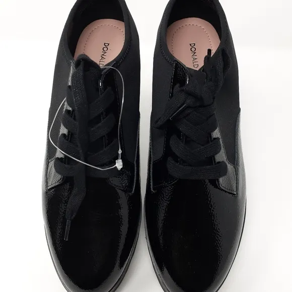 DONALD J. PLINER Lug Sole LaceUp Loafers Eleen NEW