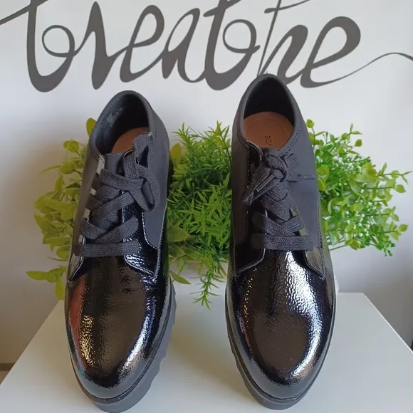 DONALD J. PLINER Lug Sole LaceUp Loafers Eleen NEW