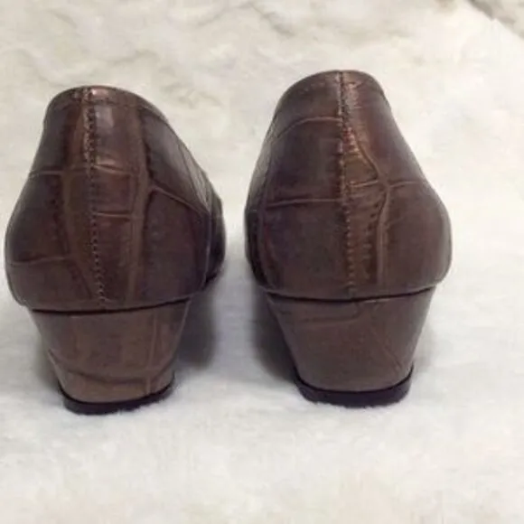 Donald J. Pliner Reptile Embossed Leather Flats