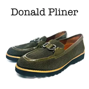 Donald Pliner Clio Olive Green Loafers Size 8 1/2