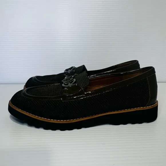 Donald Pliner Clio Olive Green Loafers Size 8 1/2