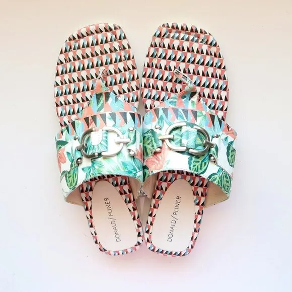 Donald Pliner Floral &amp; Geometric Print Leather Slides Flip Flops Summer Shoes