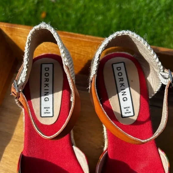 Dorking by Fluchos Red Leather Floral Ankle Strap Espadrilles | Size 39 | 9 NWOT