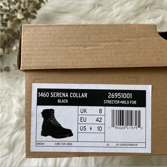 Dr Martens 1460 SERENA COLLAR FAUX FUR LINED LACE UP BOOTS PRICE FIRM