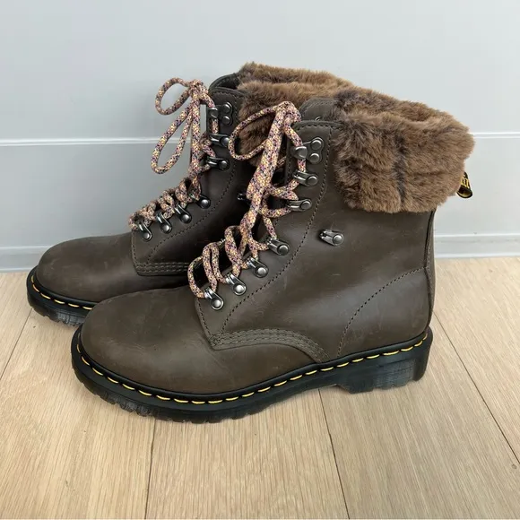 Dr Martens 1460 Serra Collar Faux Fur Lined Lace Up Boots