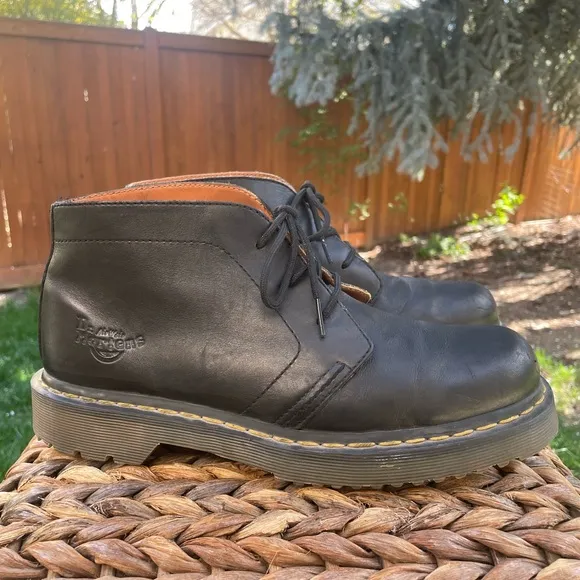 Dr Martens #1B61 Black Leather Lace up Chukka Boots.  Men’s size 10 Women’s 11