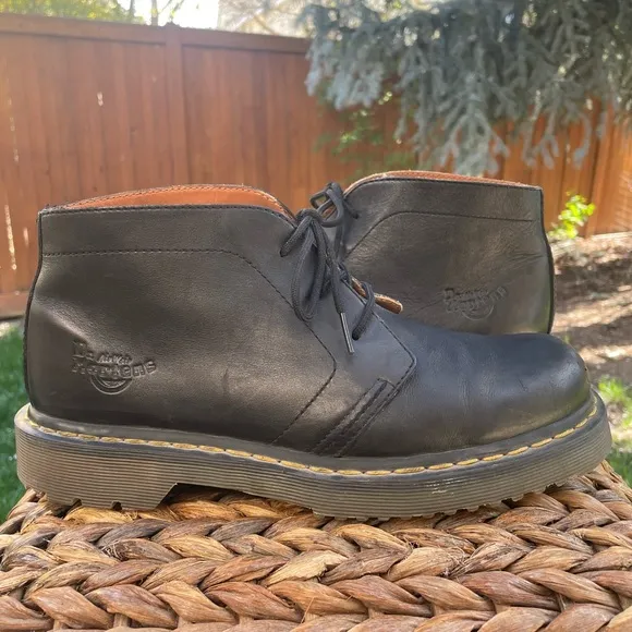 Dr Martens #1B61 Black Leather Lace up Chukka Boots.  Men’s size 10 Women’s 11