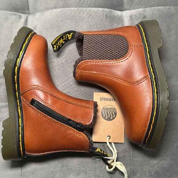 Dr. Martens 2976 Leonore Brown Chelsea Boots Little Kid/Toddler Size 7