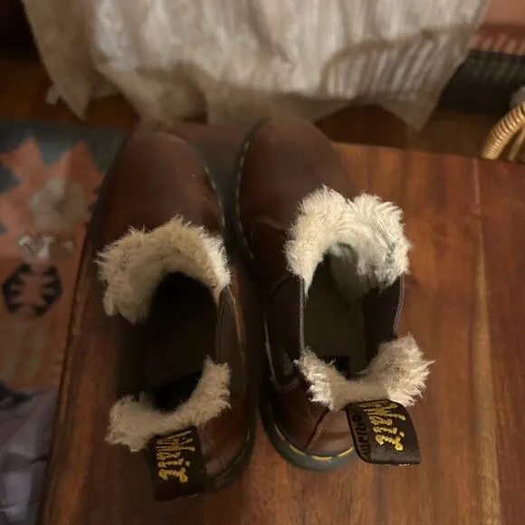 Dr. Martens 2976 Leonore Faux Fur Lined Chelsea Boots Butterscotch Orleans Brown