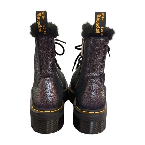 Dr. Martens Jadon Black &amp; Silver Metallic Fur Lined Platform Combat Boots Size 6