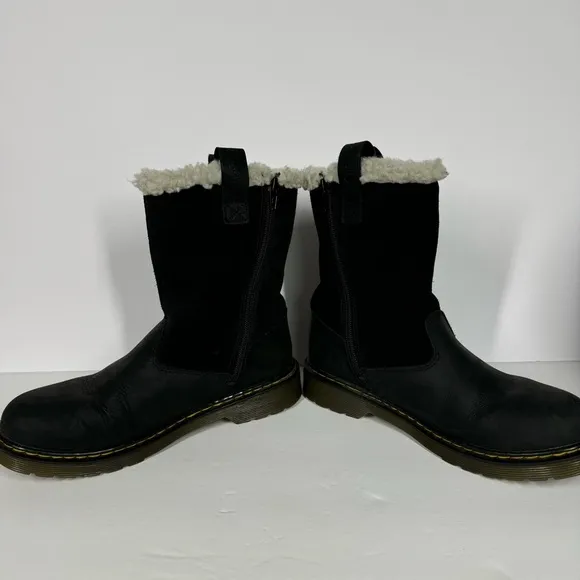 Dr Martens Juney Junior Faux Fur Lined Leather High Ankle Boots Black Youth 6