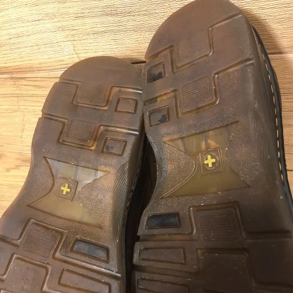 Dr Martens' men brown leather loafers, size 9