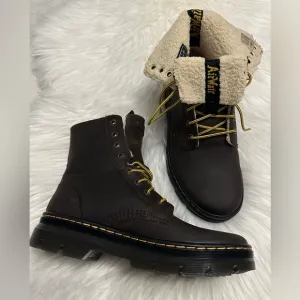 Dr. Martens Unisex Combs Faux Fur Lined Fold Down Casual Boots  Brown  M-7