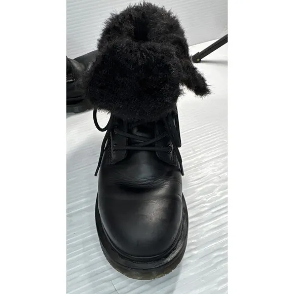 Dr Martens Women's 1460 Kolbert Leather Faux Fur Lined Wintergrip Boot Black 8