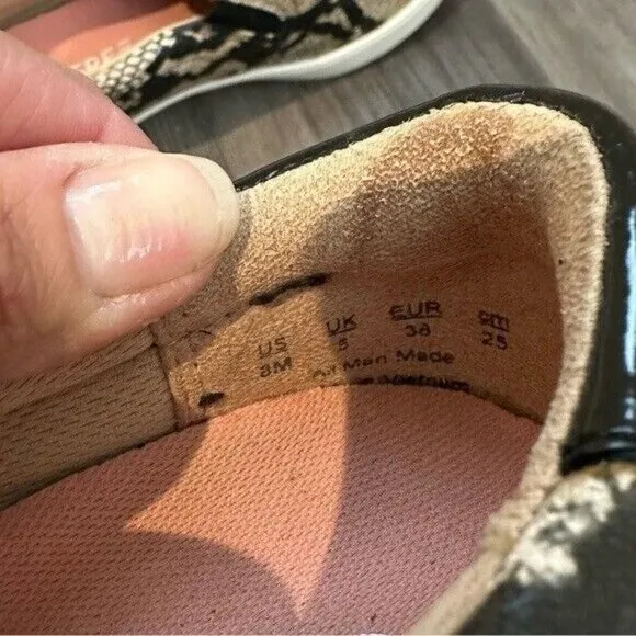 DR. SCHOLL'S Comfort Madison Animal Print Slip On Flats Sneakers Size 8