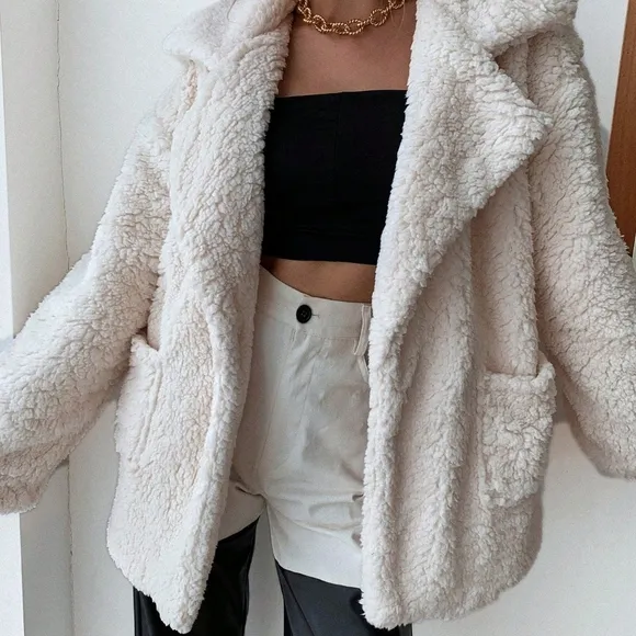 Drop Shoulder Pocket Patched Fleece Coat