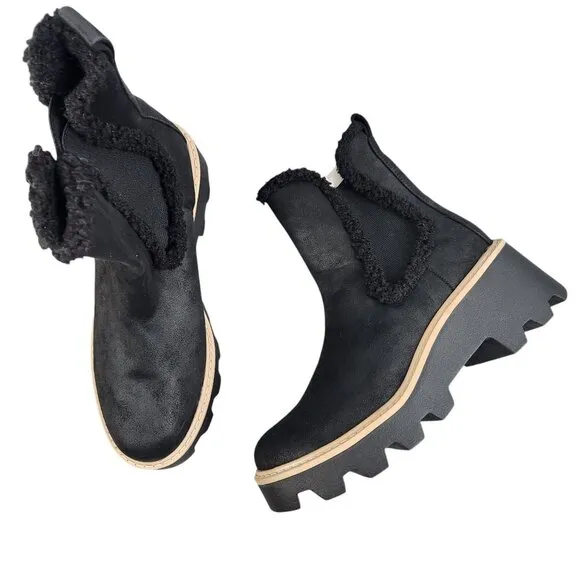 DV By Dolce Vita Vinny Bootie Black Womens Size 8.5 Faux Leather &amp; Fur Chunky So