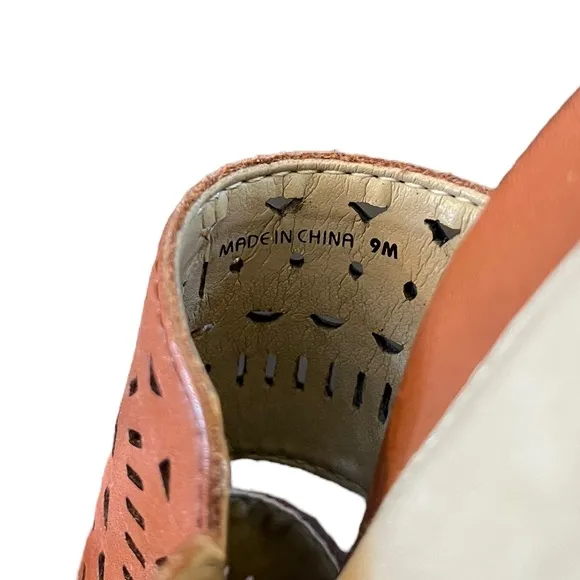 Earth Mykonos Torlos Women's Leather Slide Sandal | Women's 9M