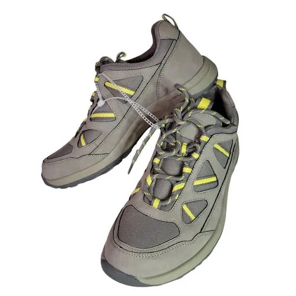 Earth Orgins Men's Davidson Sneakers (Size 8.5M)