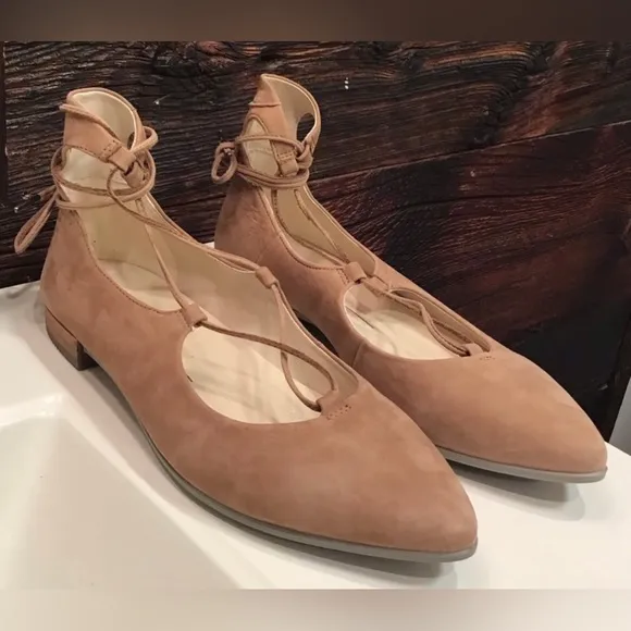 Ecco Ballerina Flats In Suede Leather - Camel/Tan Color - NIB