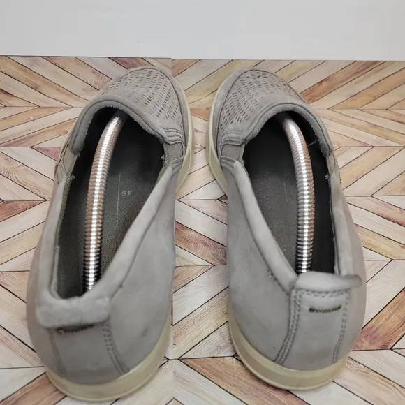 ECCO Collin 2.0 Perforated Nubuck Slip-on Loafer Sneakers Warm Grey Men's 12/46